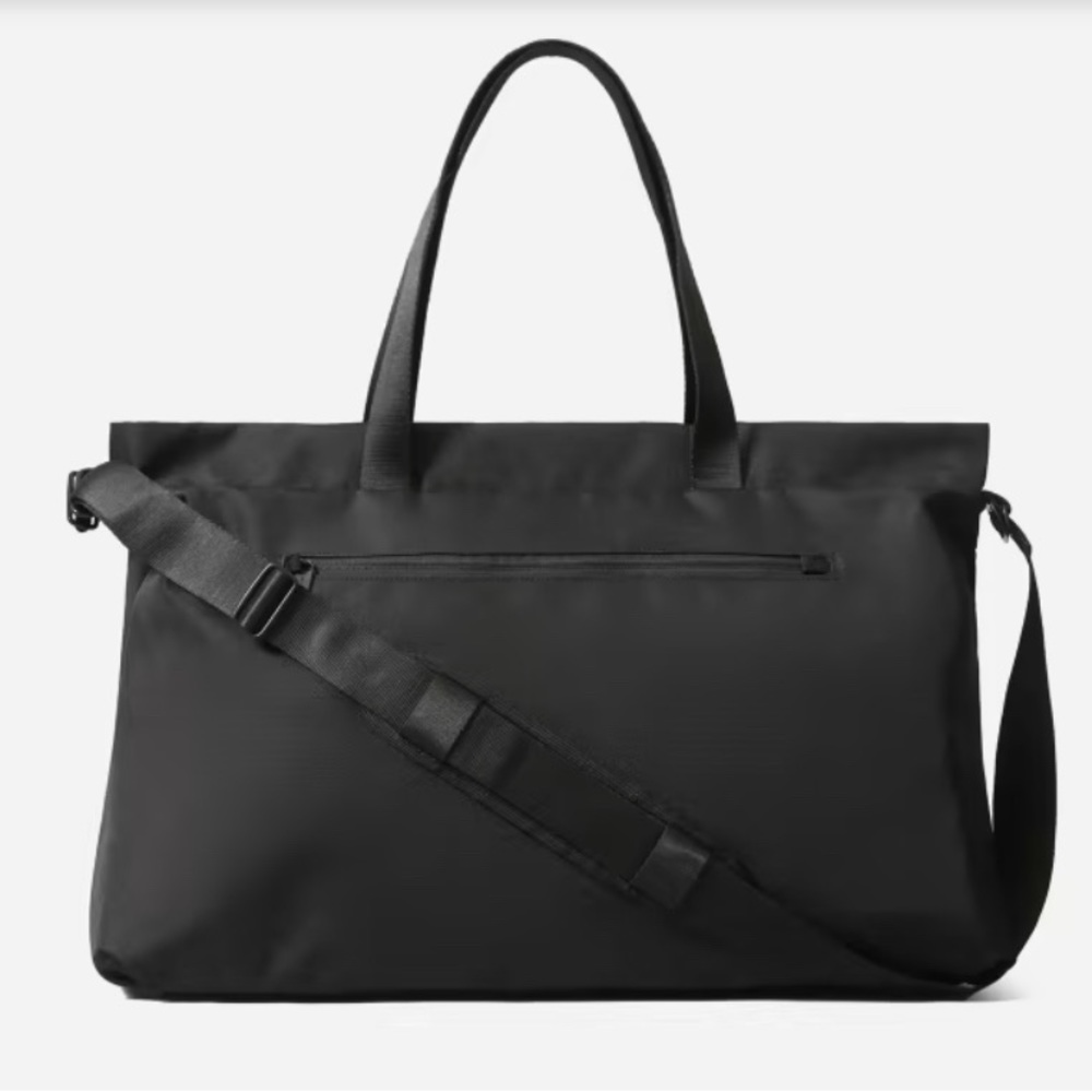 EverlaneThe ReNew Transit Weekender Bag